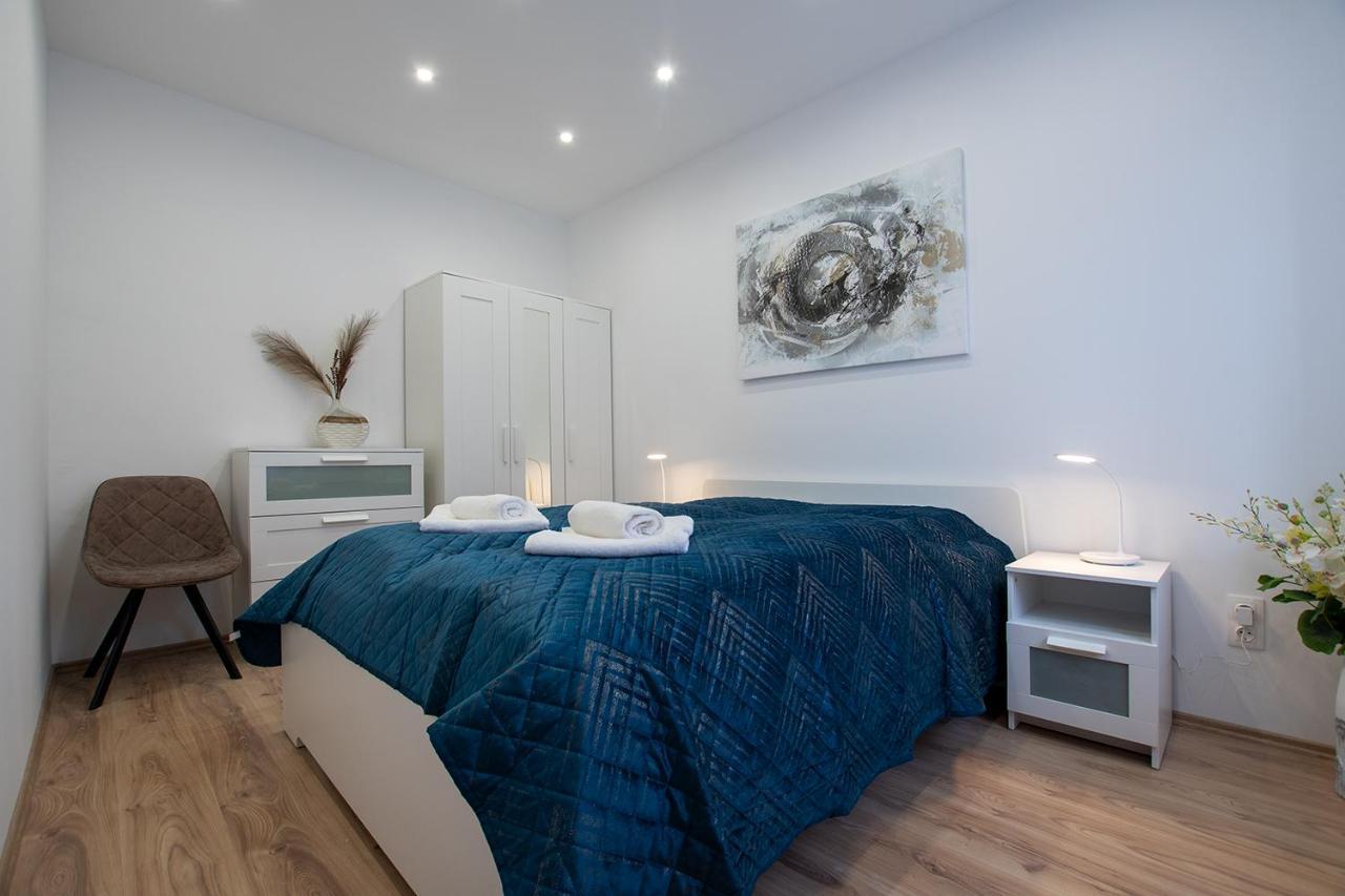 Zora Lak Apartamento Sopron Exterior foto