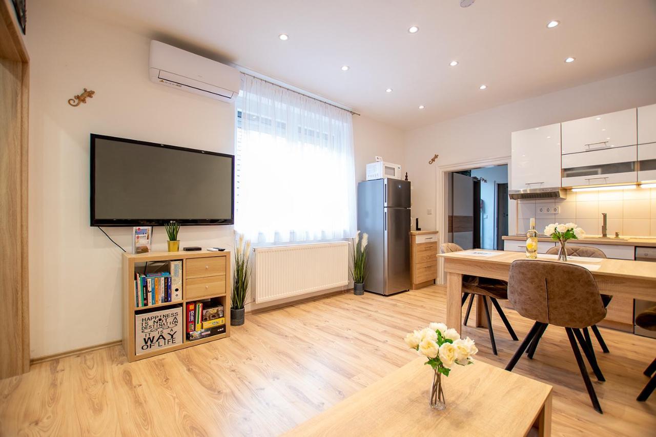 Zora Lak Apartamento Sopron Exterior foto